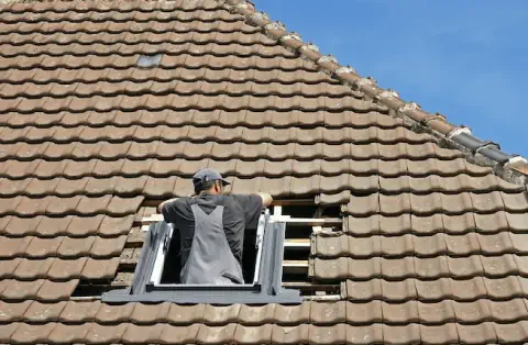 Pose de velux - Longueville-sur-Scie